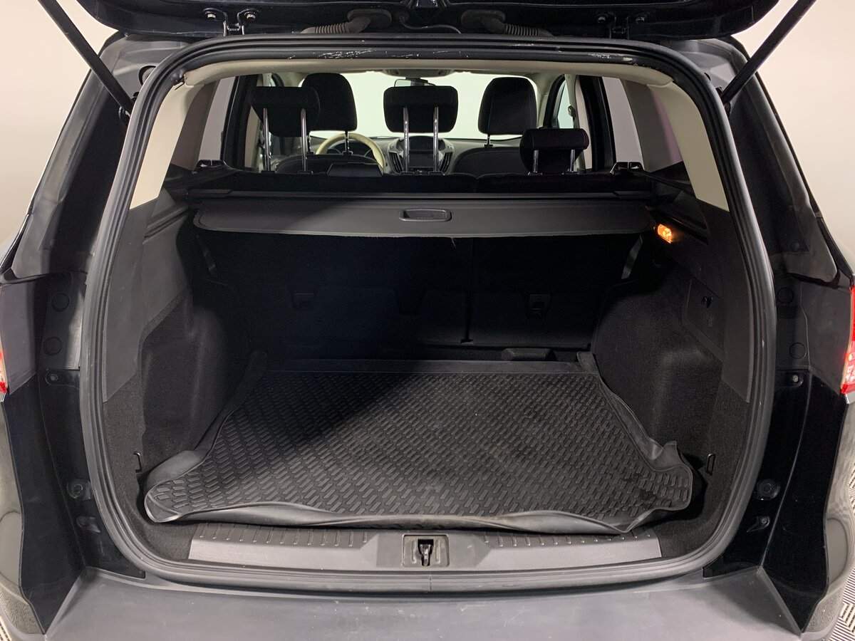 Ford Kuga б/у, 2016, Автоматическая. Фото: #18