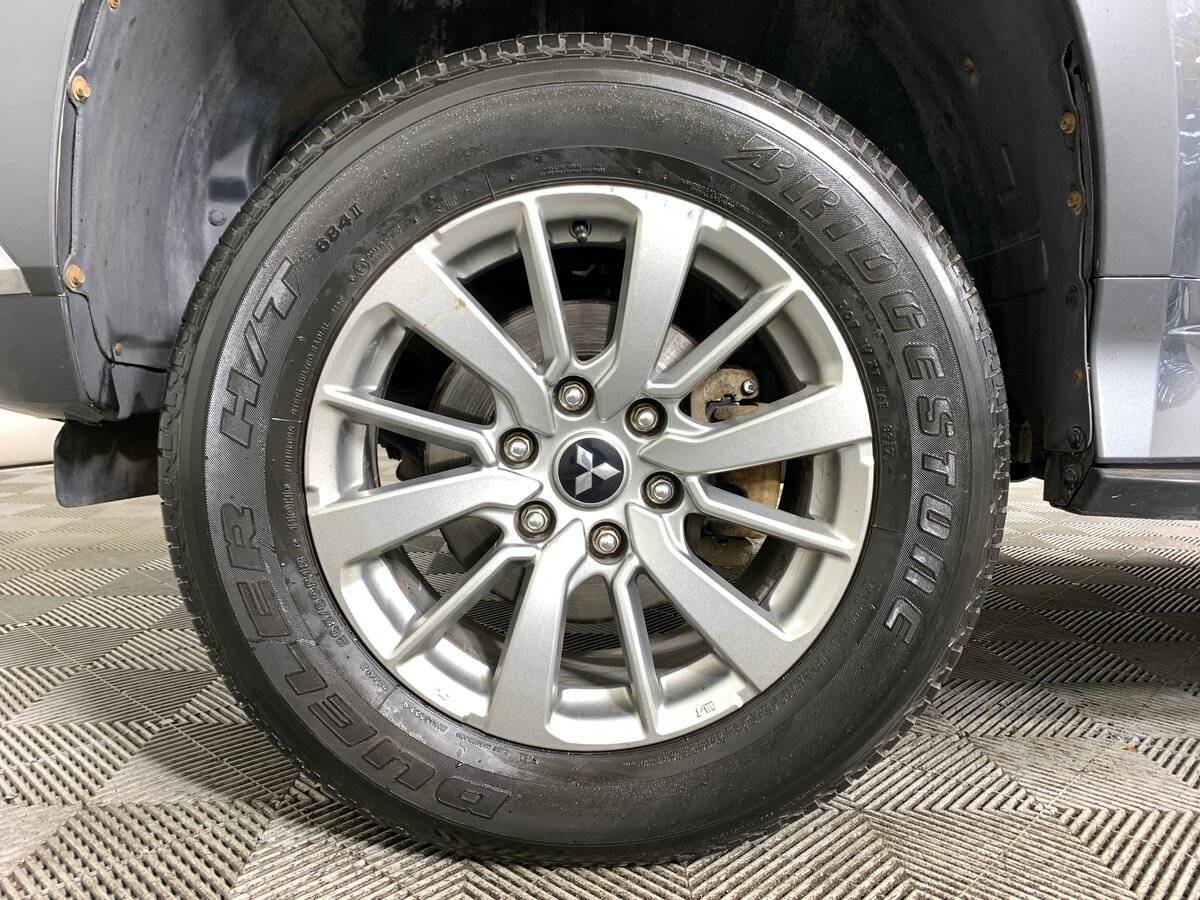 Mitsubishi Pajero Sport б/у, 2018, Автоматическая. Фото: #8