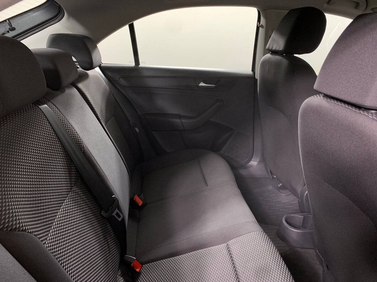 Volkswagen Polo б/у, 2020, Автоматическая. Фото: #16