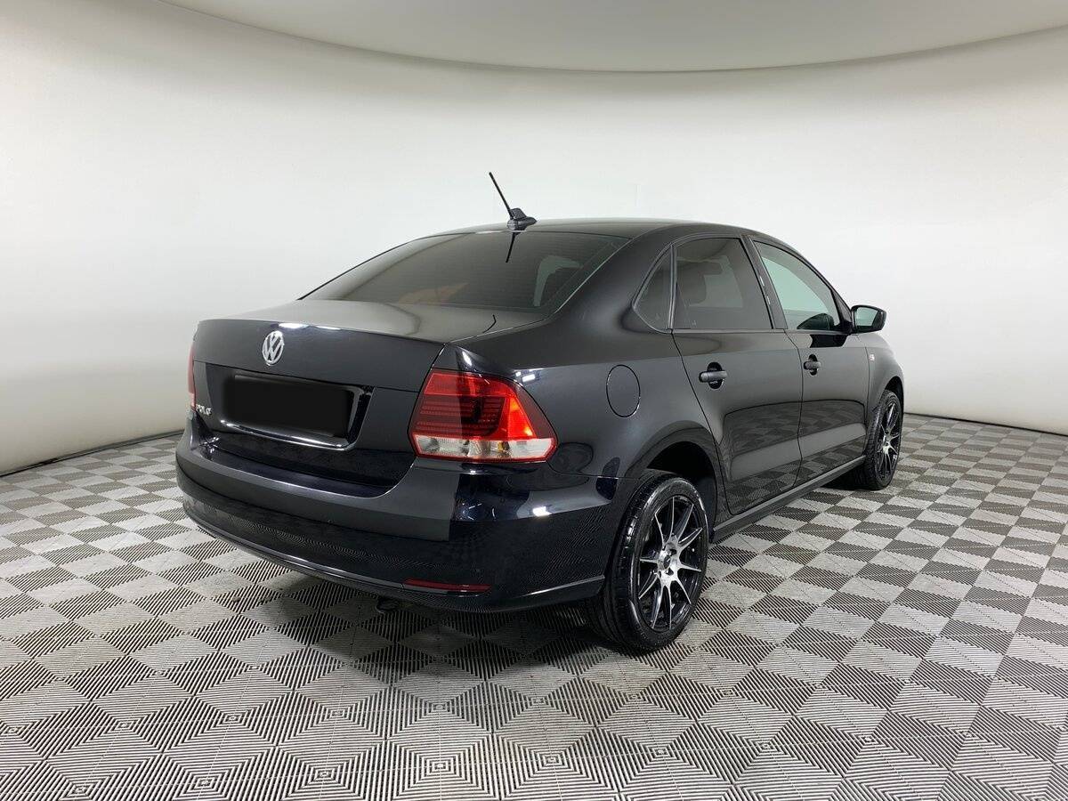 Volkswagen Polo б/у, 2018, Механическая. Фото: #4