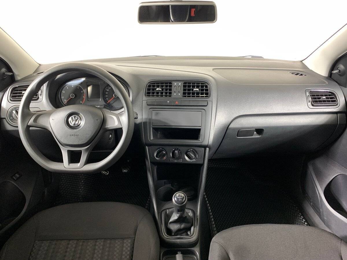Volkswagen Polo б/у, 2018, Механическая. Фото: #11