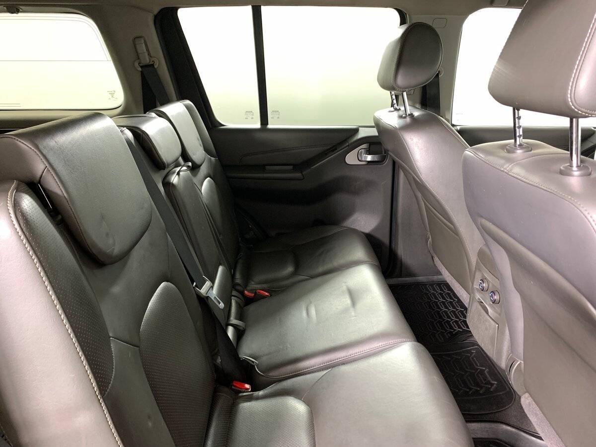 Nissan Pathfinder б/у, 2012, Автоматическая. Фото: #16