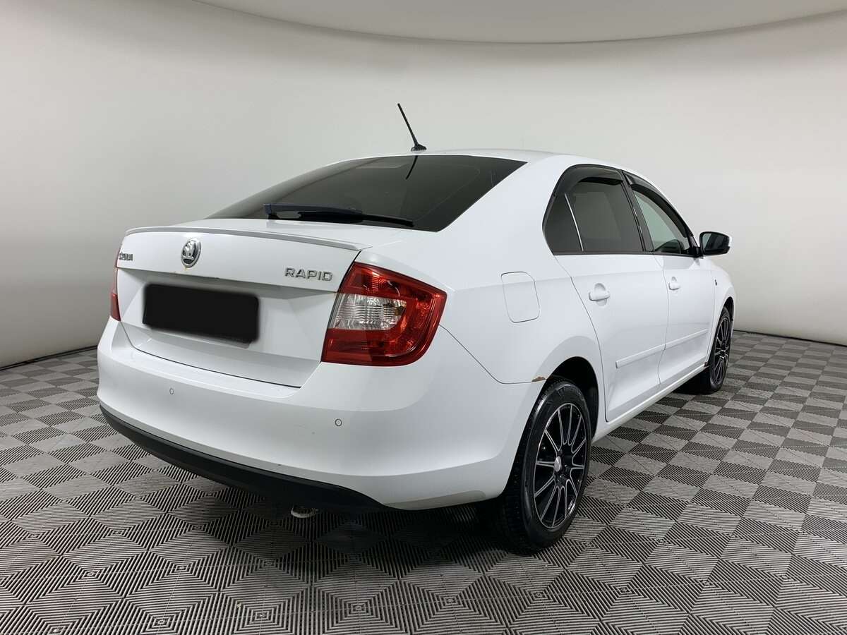 Skoda Rapid б/у, 2016, Роботизированная. Фото: #4