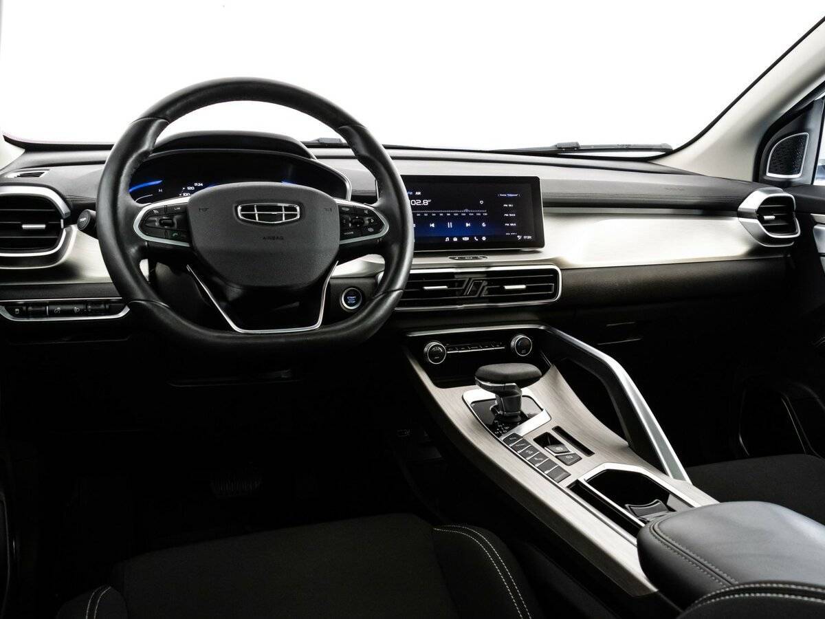 Geely Coolray б/у, 2023, Роботизированная. Фото: #10