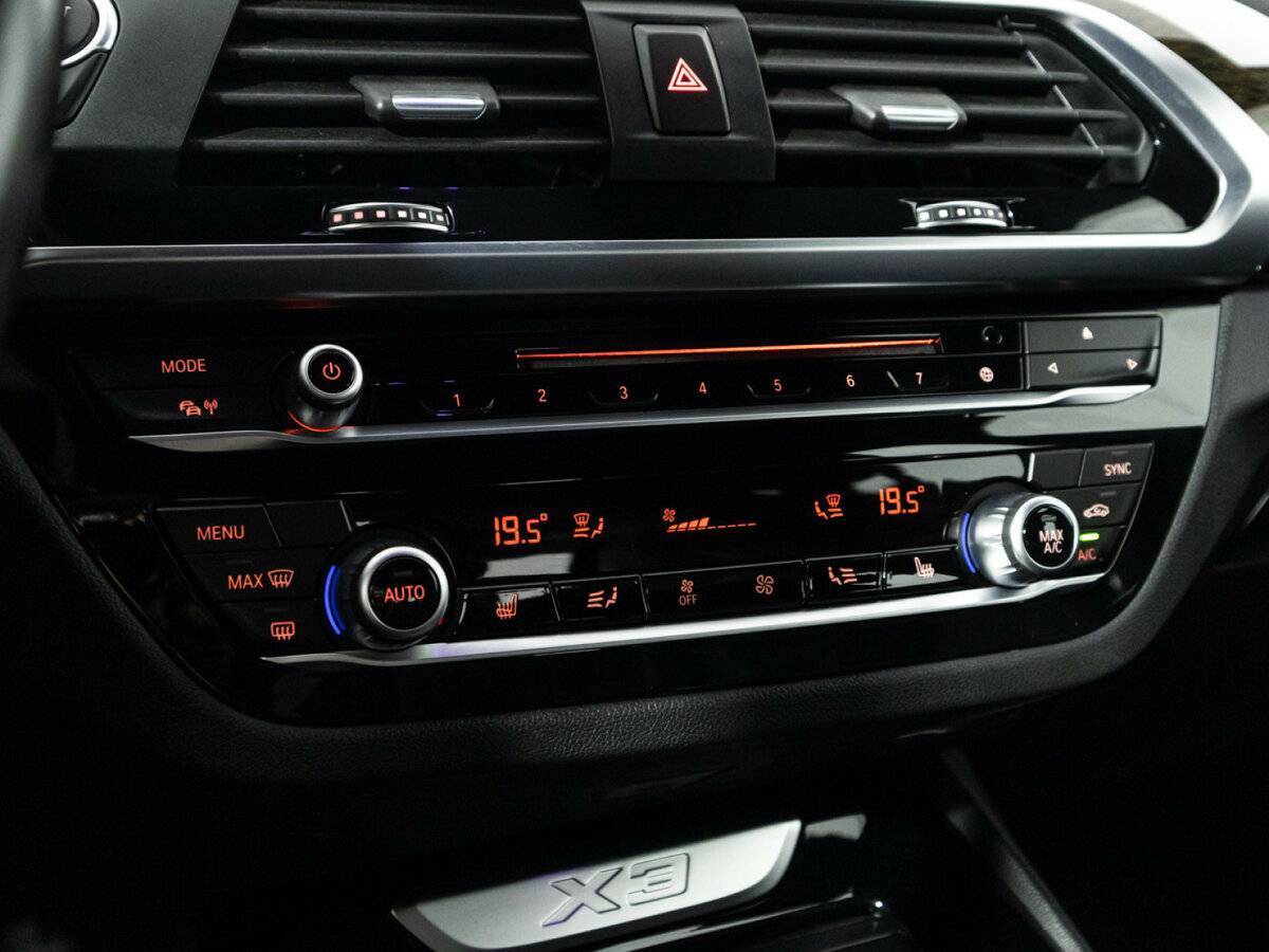 BMW X3 б/у, 2018, Автоматическая. Фото: #22