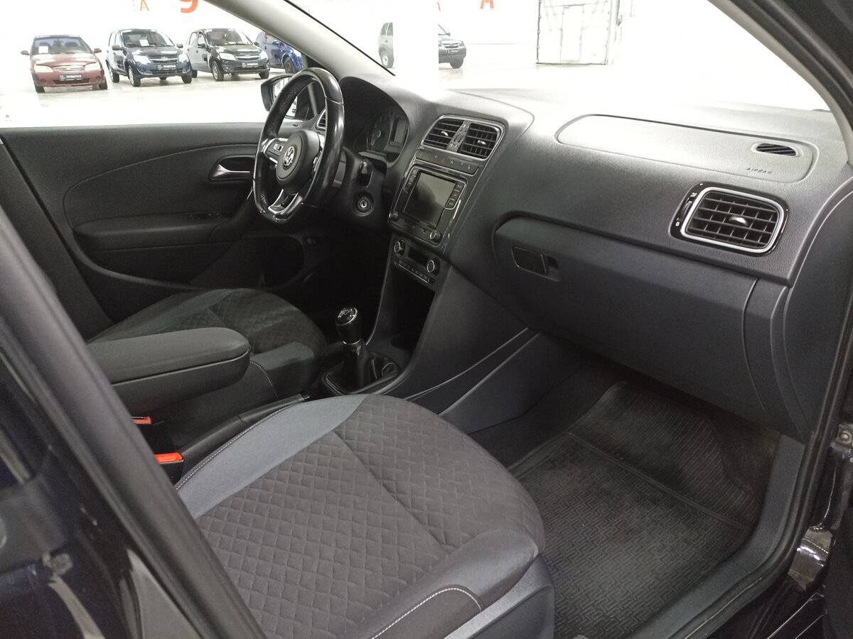 Volkswagen Polo б/у, 2018, Механическая. Фото: #10