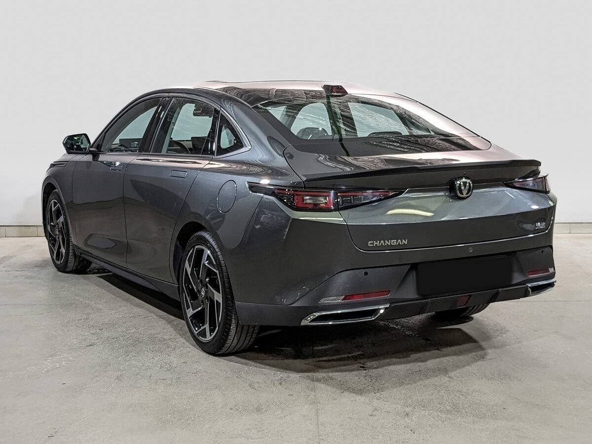 Changan Lamore б/у, 2023, Роботизированная. Фото: #6