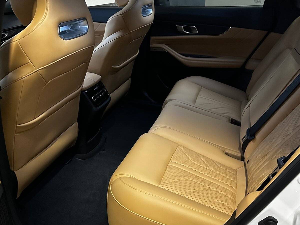 Changan UNI-K б/у, 2023, Автоматическая. Фото: #8