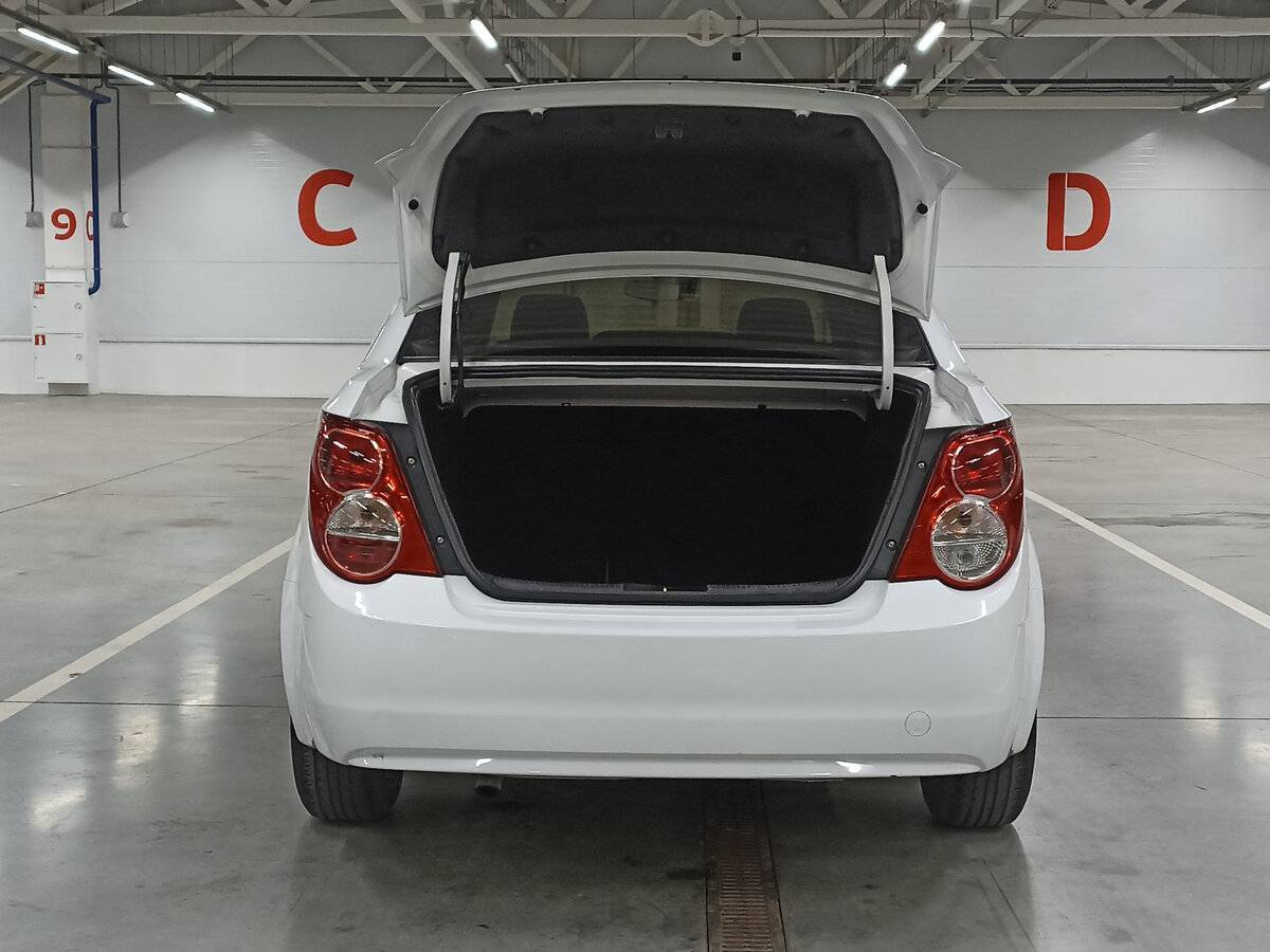 Chevrolet Aveo б/у, 2012, Автоматическая. Фото: #9