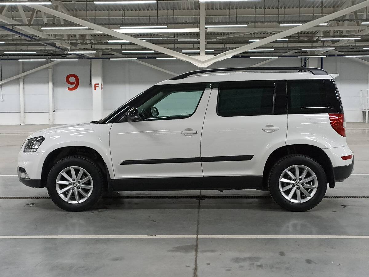 Skoda Yeti б/у, 2015, Механическая. Фото: #7