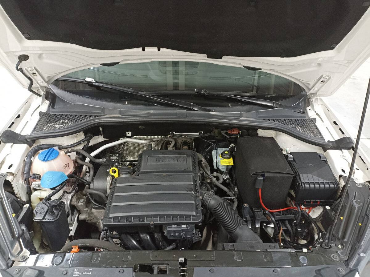 Skoda Yeti б/у, 2015, Механическая. Фото: #8