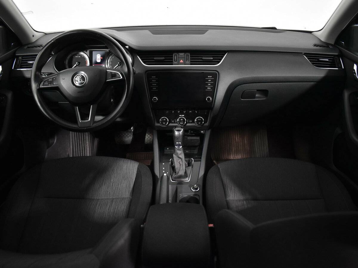 Skoda Octavia б/у, 2017, Роботизированная. Фото: #9