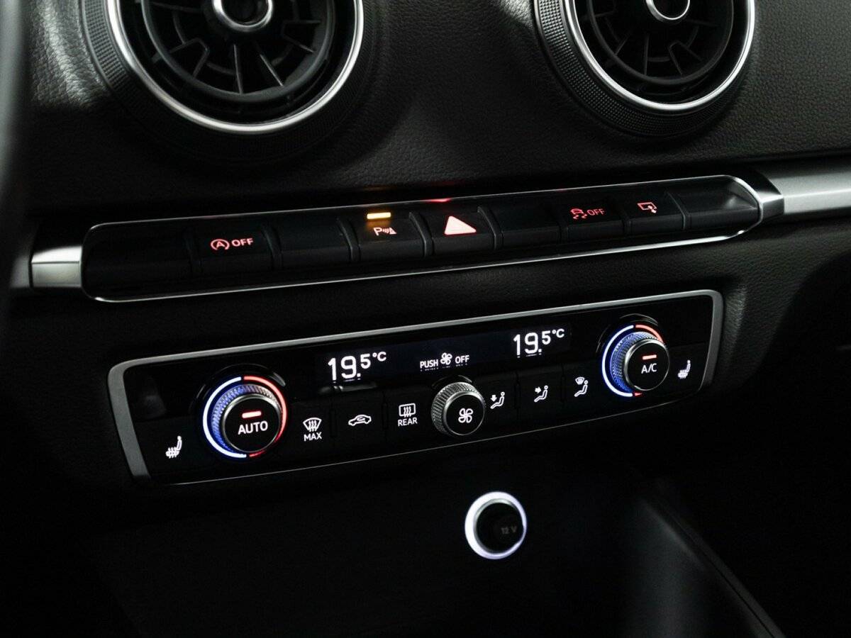 Audi A3 б/у, 2017, Роботизированная. Фото: #16