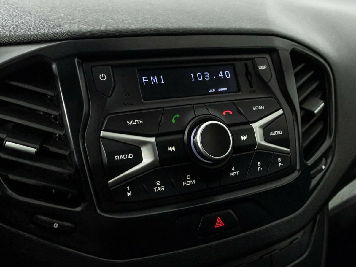 Лада (ВАЗ) Веста б/у, 2019, Механическая. Фото: #15