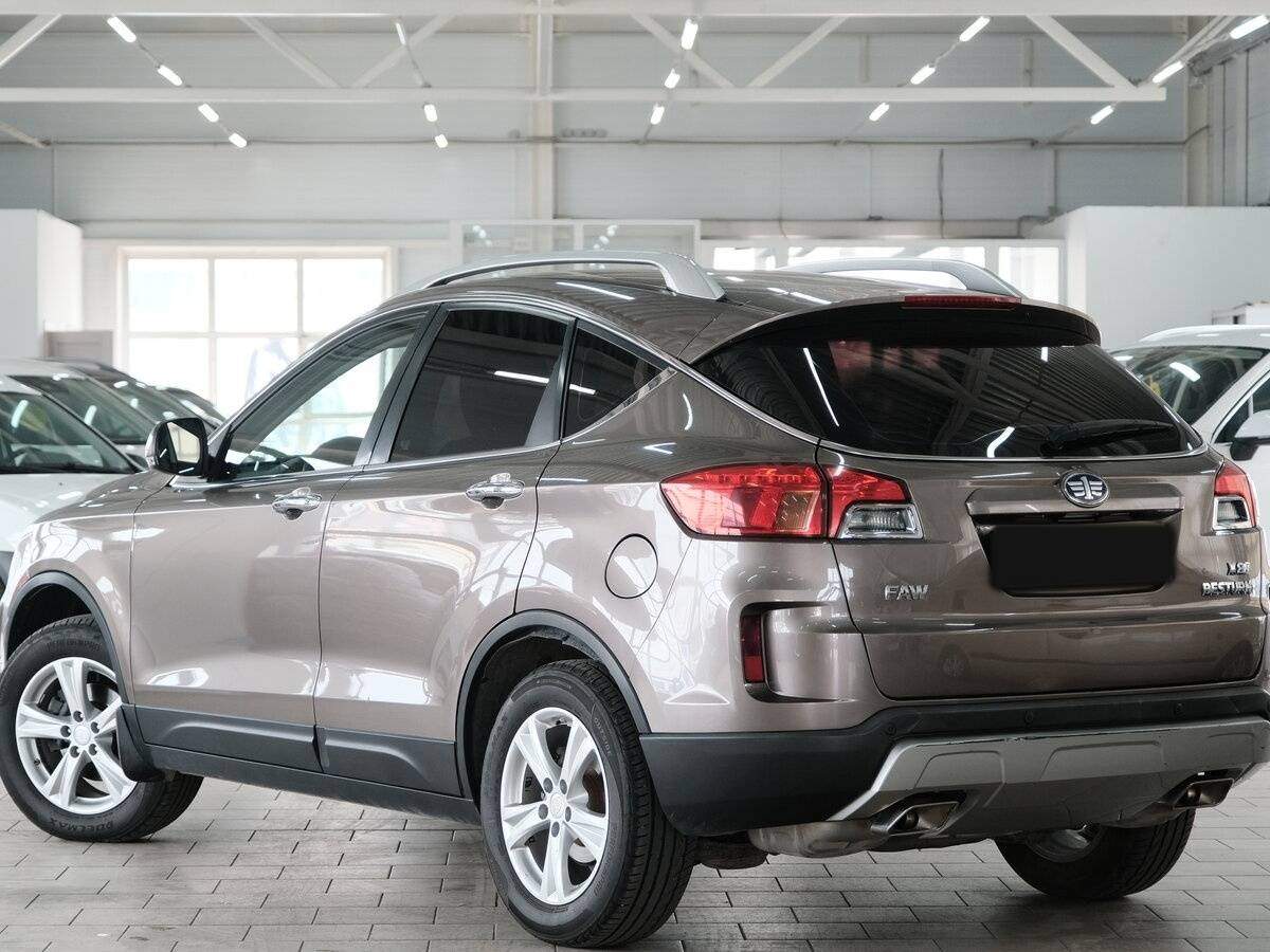 FAW Besturn X80 б/у, 2017, Автоматическая. Фото: #1