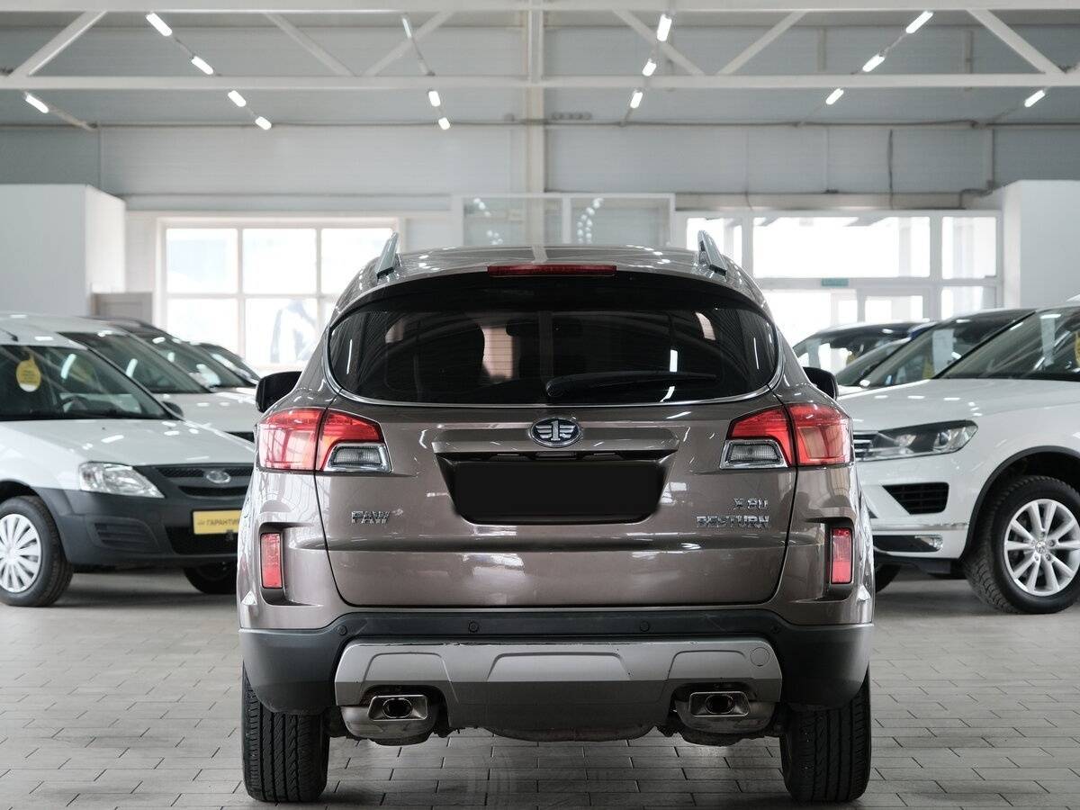 FAW Besturn X80 б/у, 2017, Автоматическая. Фото: #2