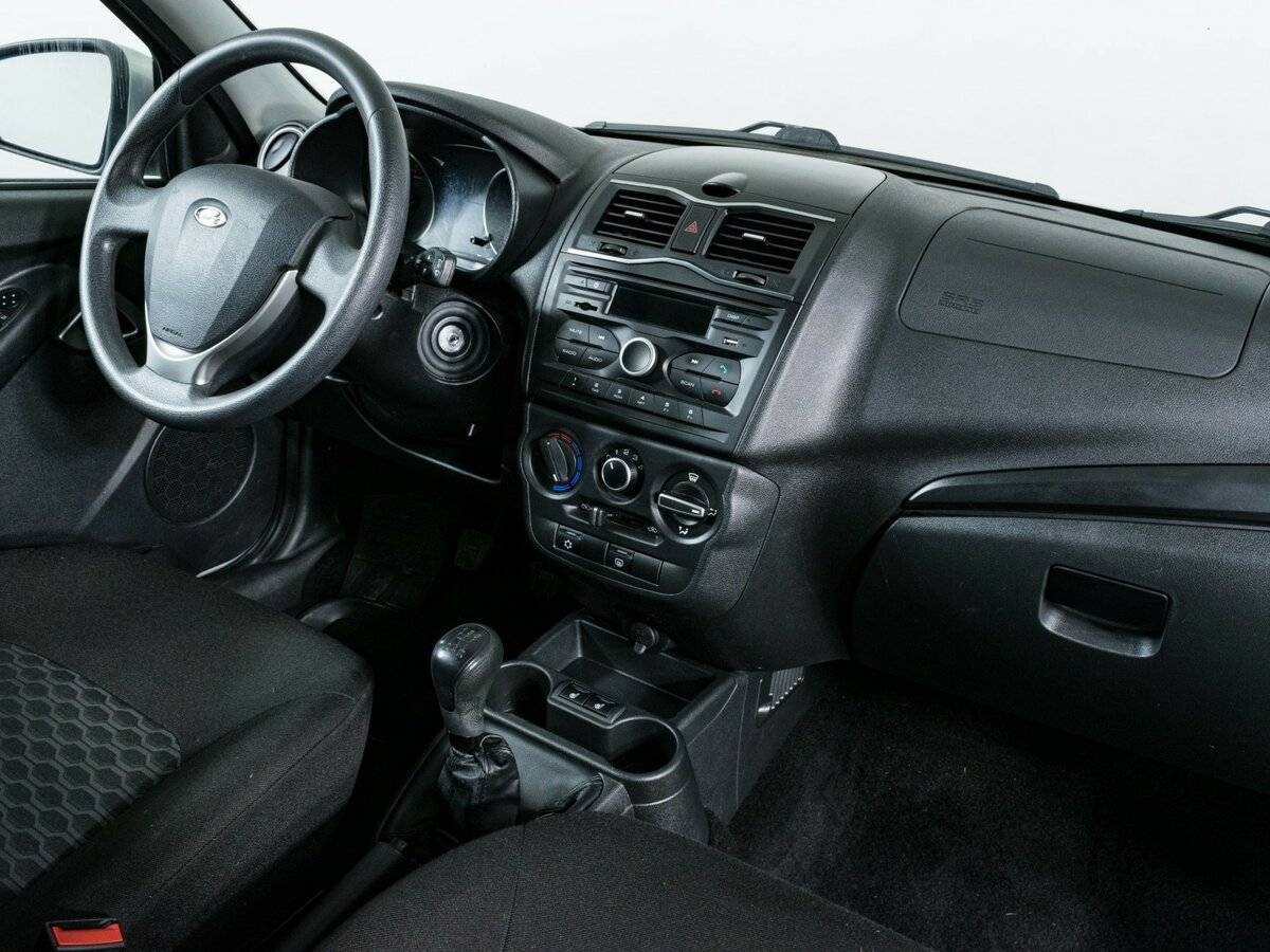 Lada (ВАЗ) Granta б/у, 2020, Механическая. Фото: #9