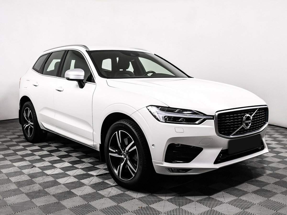 Volvo XC60 б/у, 2018, Автоматическая. Фото: #2