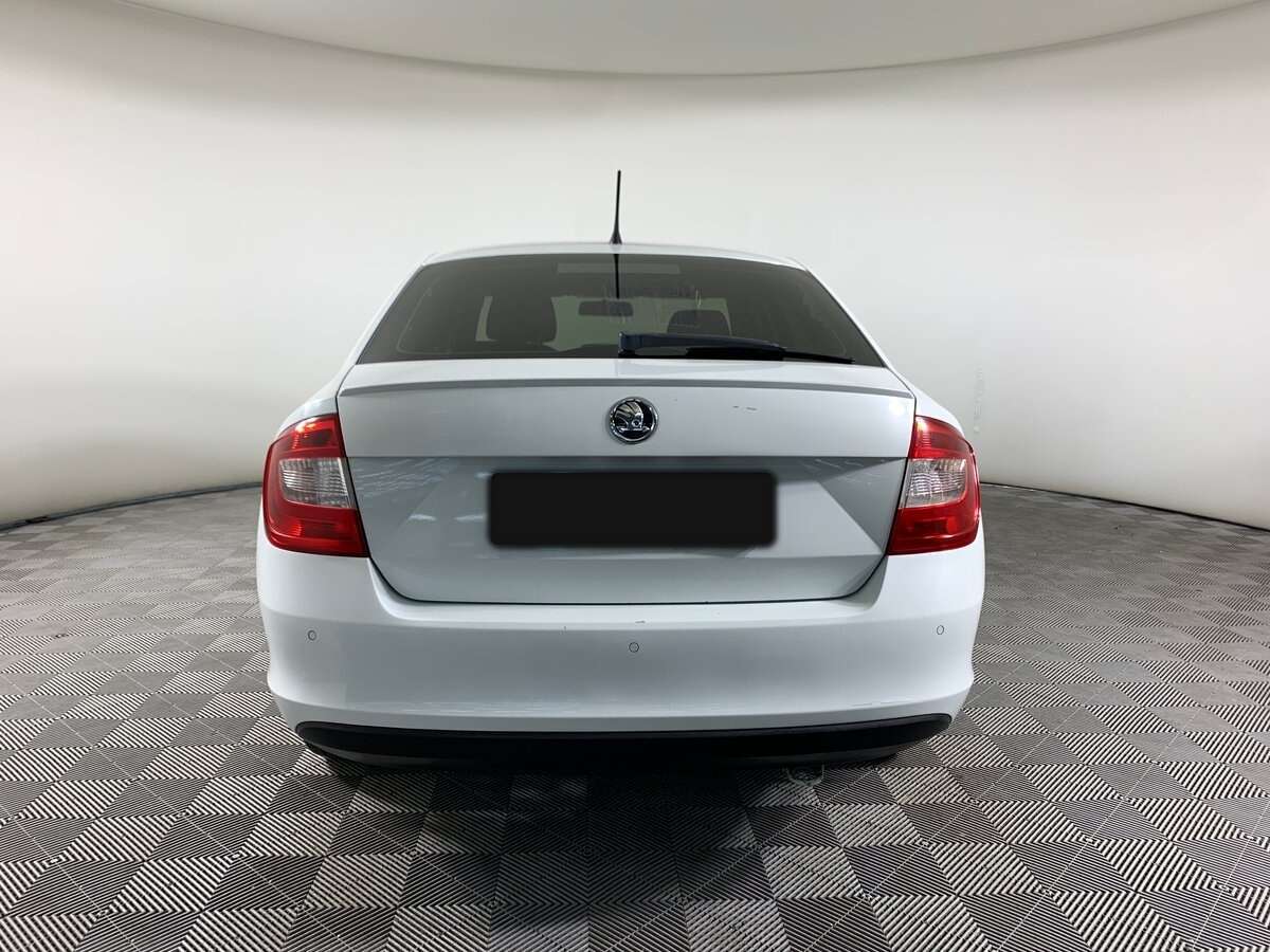 Skoda Rapid б/у, 2015, Роботизированная. Фото: #5