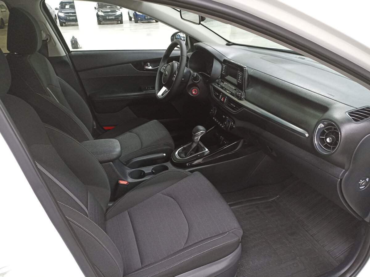 Kia Cerato б/у, 2019, Автоматическая. Фото: #10