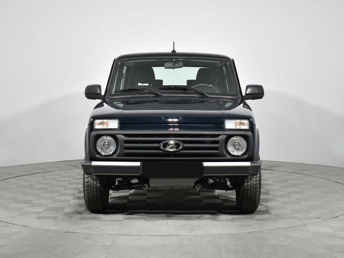 Лада (ВАЗ) Нива Лэдженд б/у, 2024, Механическая. Фото: #1