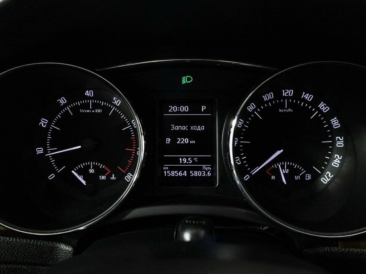 Шкода Суперб б/у, 2013, Роботизированная. Фото: #11