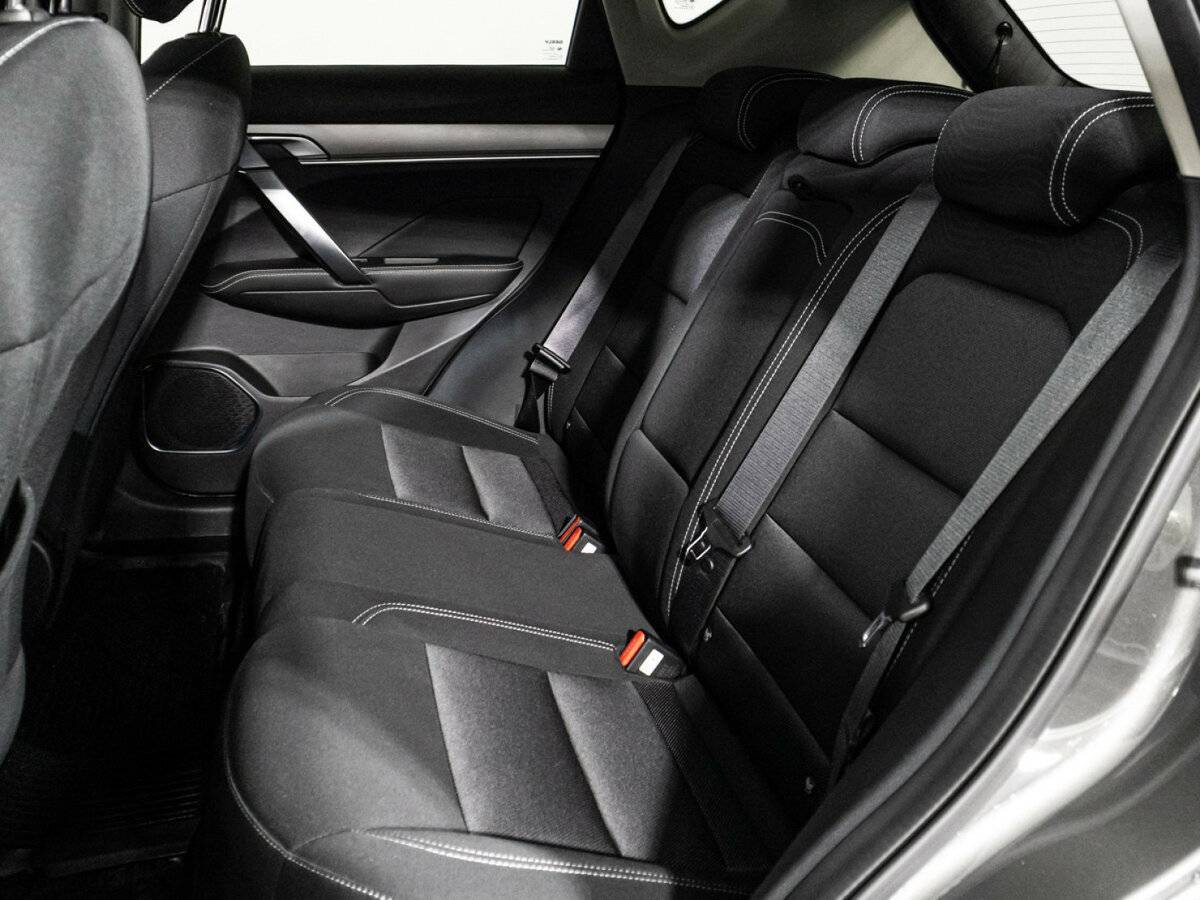 Geely Coolray б/у, 2023, Роботизированная. Фото: #9