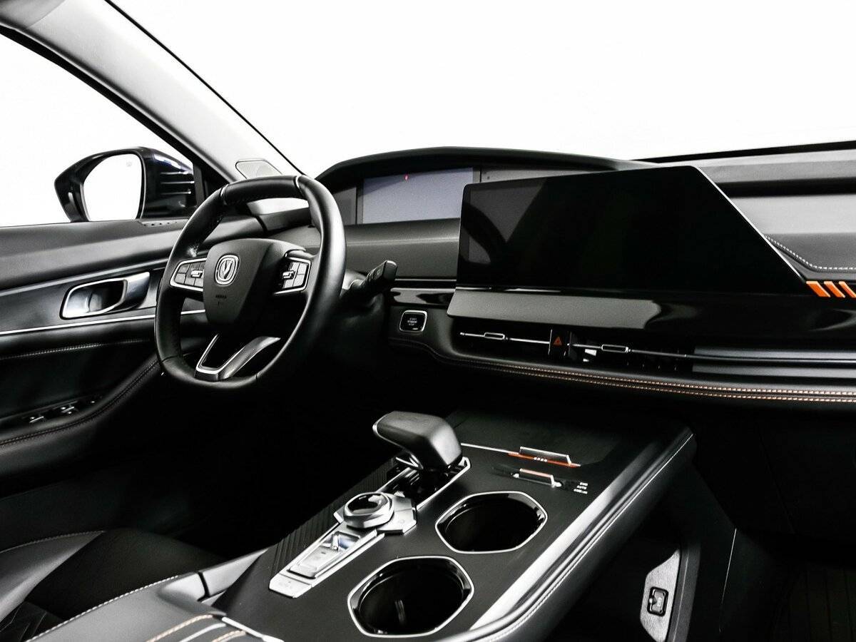 Changan UNI-K б/у, 2023, Автоматическая. Фото: #8