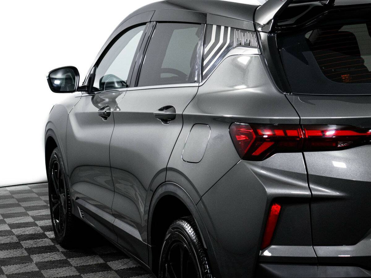 Geely Coolray б/у, 2023, Роботизированная. Фото: #19