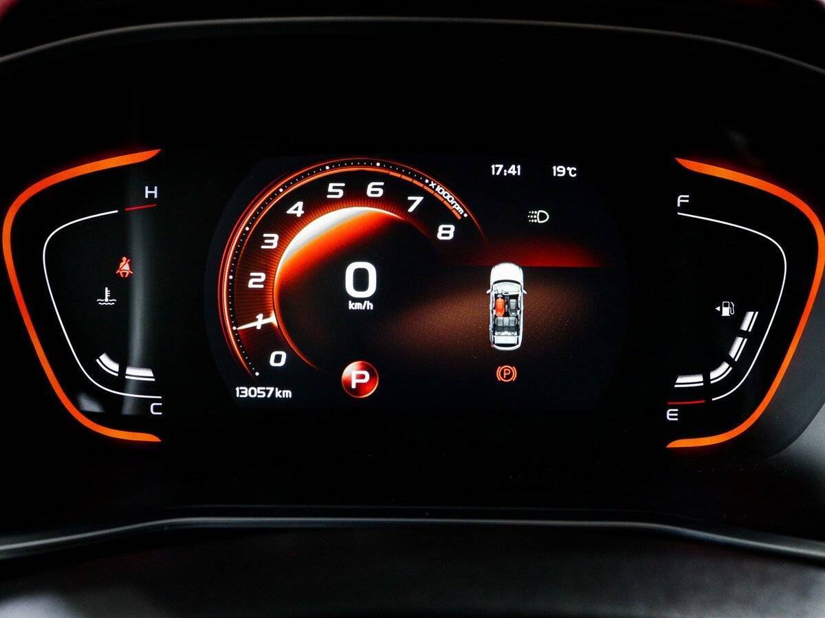 Geely Coolray б/у, 2024, Роботизированная. Фото: #9