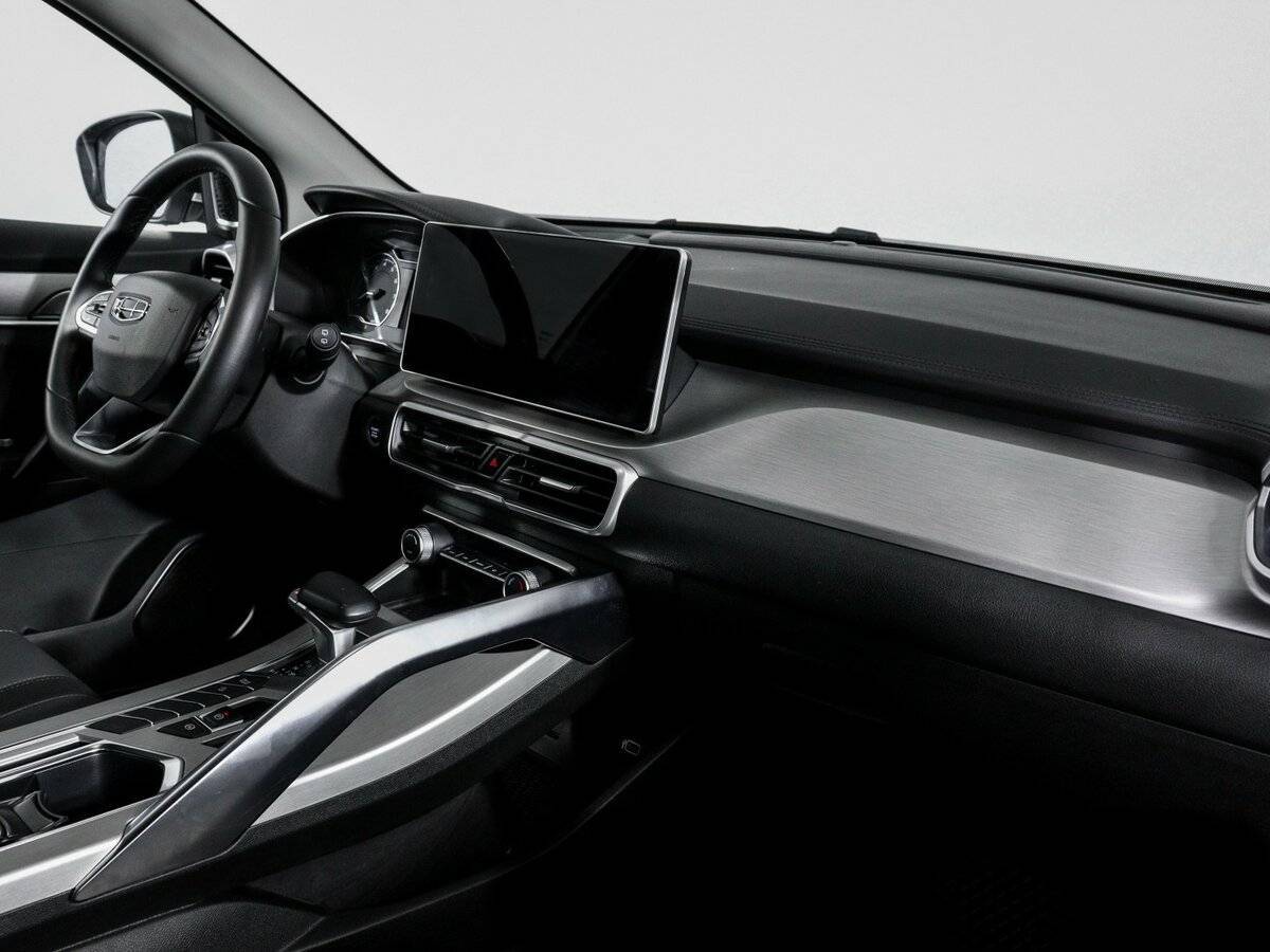 Geely Coolray б/у, 2023, Роботизированная. Фото: #8