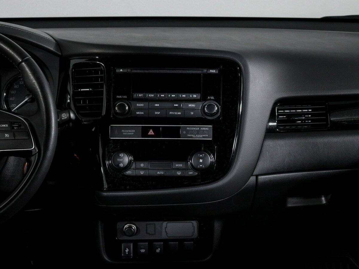 Mitsubishi Outlander б/у, 2019, Вариатор. Фото: #12