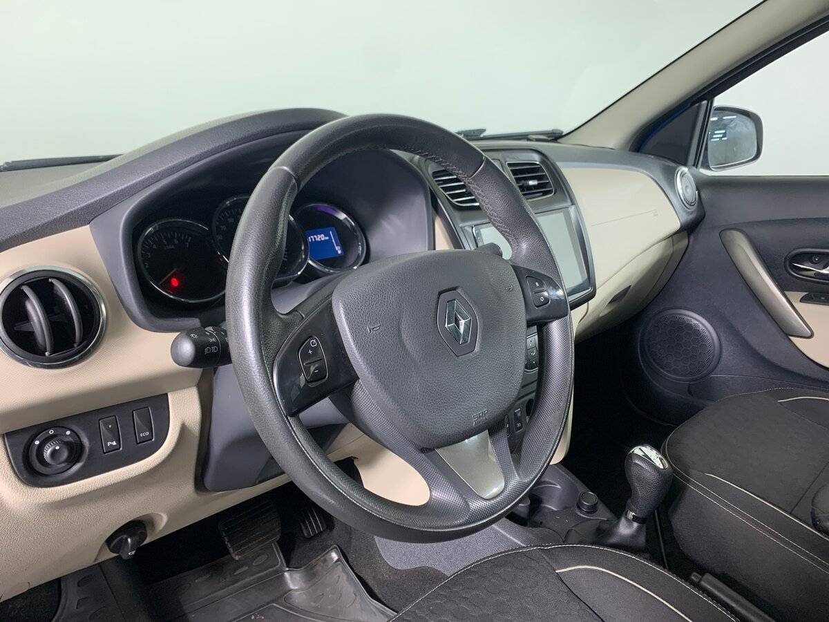 Renault Logan б/у, 2015, Роботизированная. Фото: #10