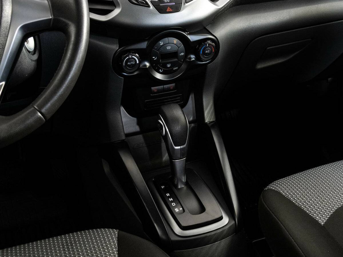 Форд ЭкоСпорт б/у, 2016, Роботизированная. Фото: #12