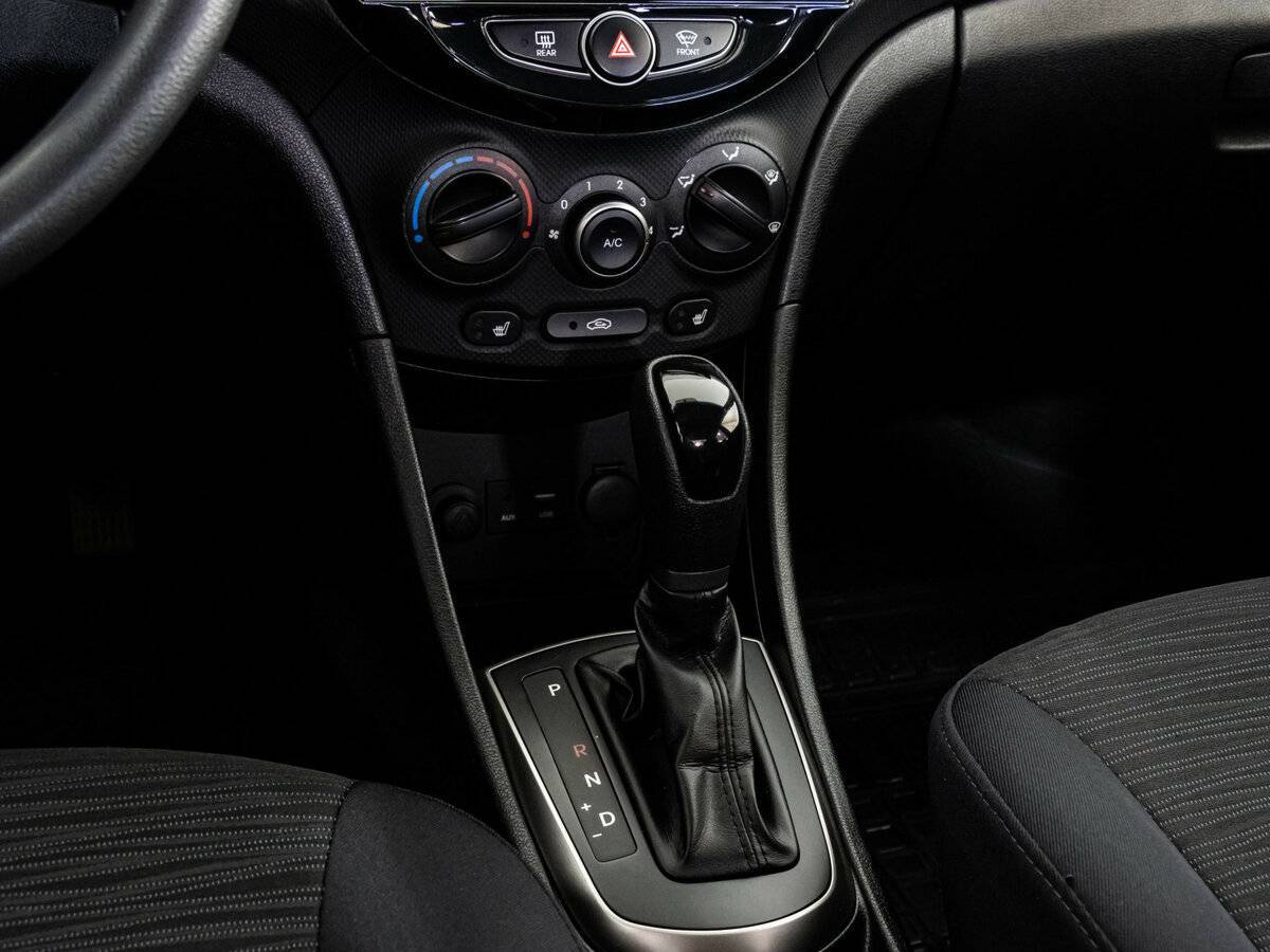 Хендай Солярис б/у, 2016, Автоматическая. Фото: #9