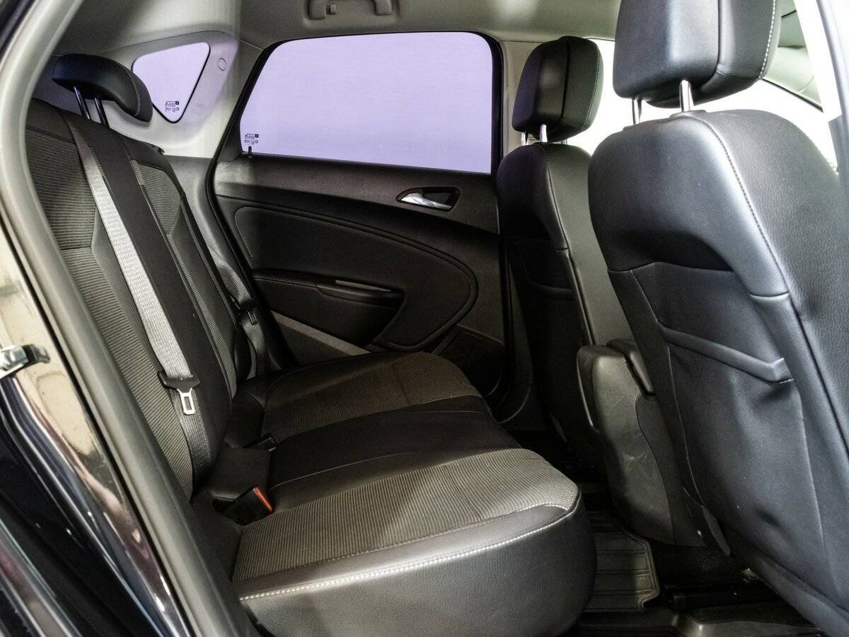 Opel Astra б/у, 2012, Автоматическая. Фото: #14