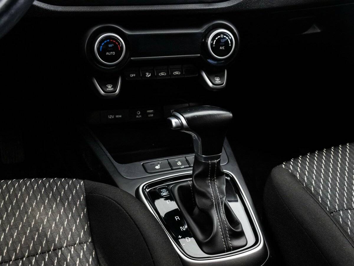 Kia Rio б/у, 2018, Автоматическая. Фото: #13