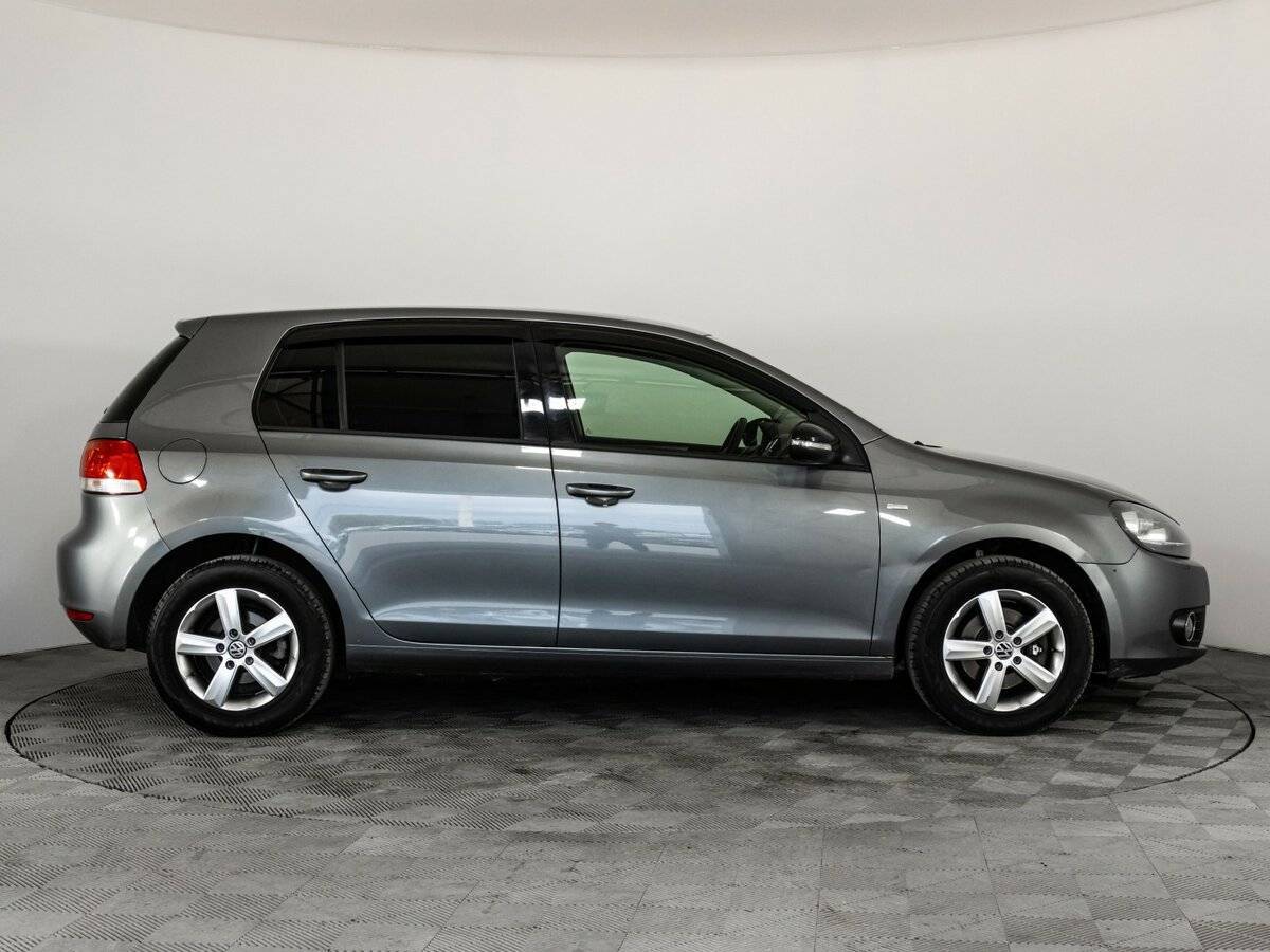 Volkswagen Golf б/у, 2012, Механическая. Фото: #3