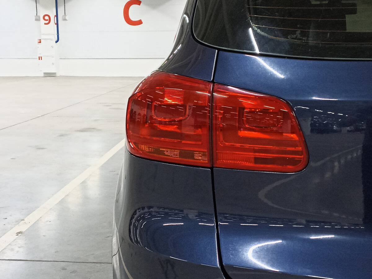 Volkswagen Tiguan б/у, 2016, Автоматическая. Фото: #8