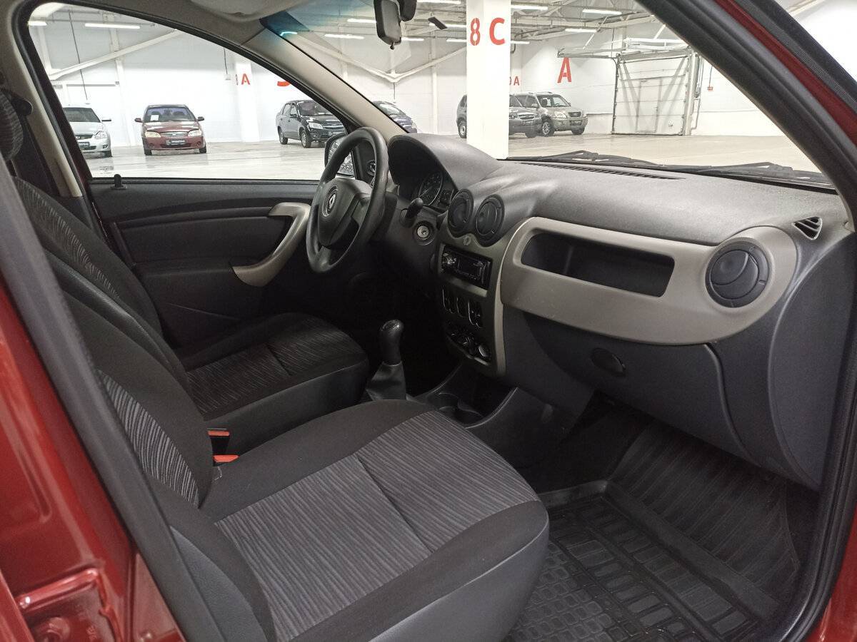 Renault Sandero б/у, 2013, Механическая. Фото: #10