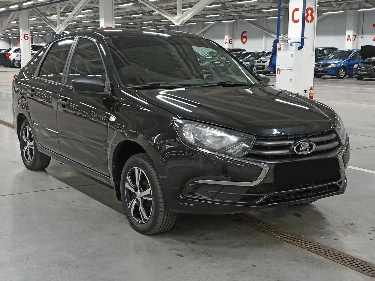 Lada (ВАЗ) Granta б/у, 2018, Механическая. Фото: #2