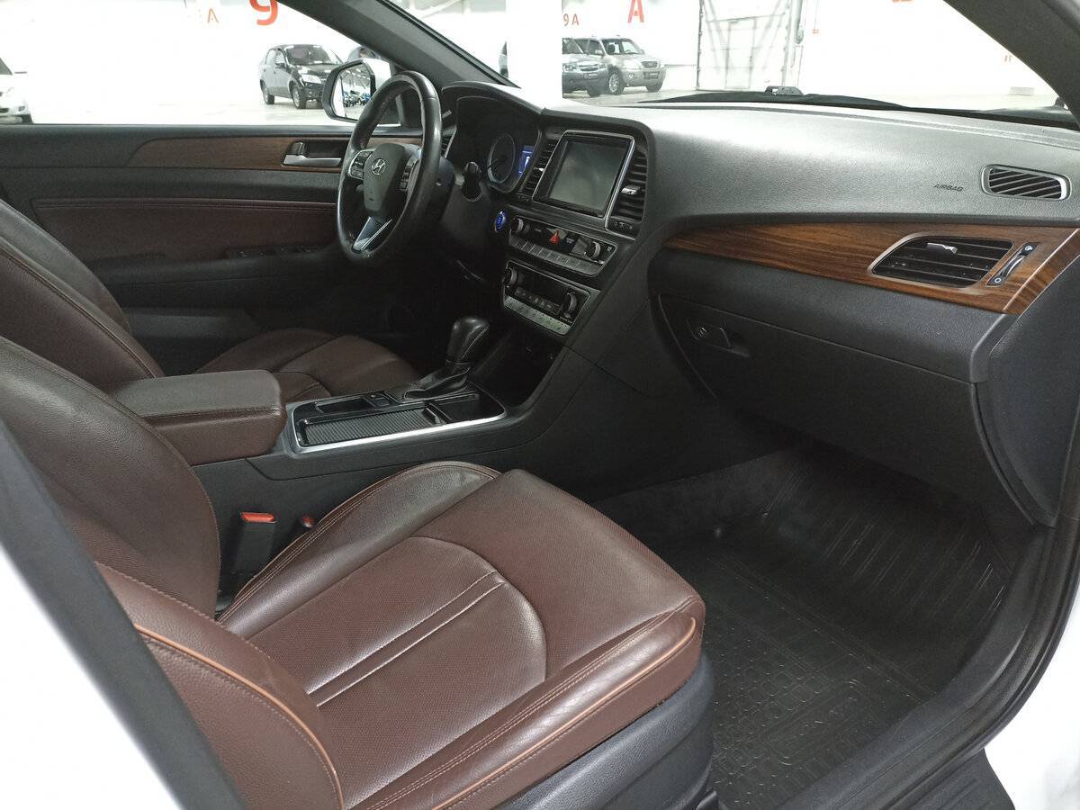 Hyundai Sonata б/у, 2017, Автоматическая. Фото: #10