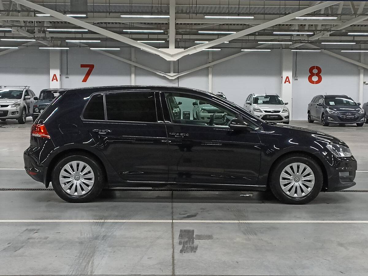 Volkswagen Golf б/у, 2013, Механическая. Фото: #3
