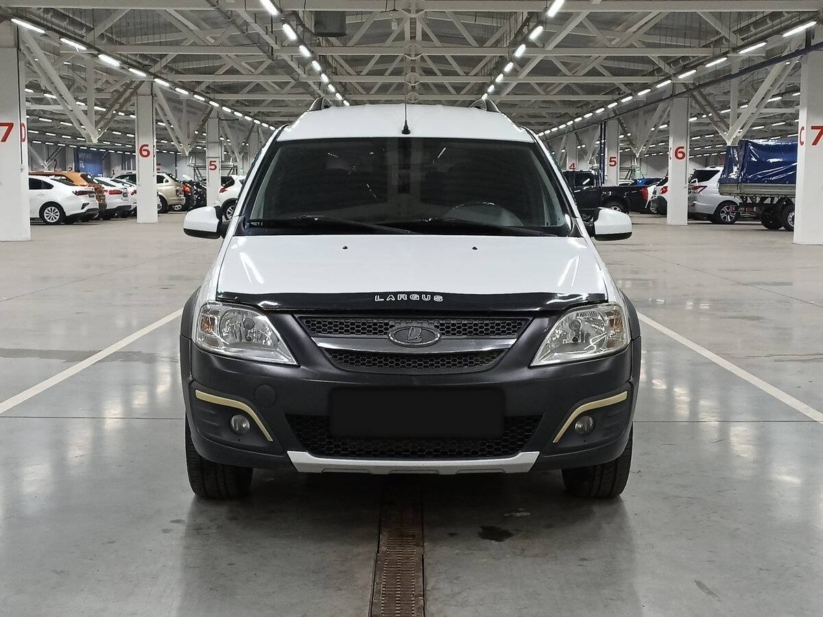 Lada (ВАЗ) Largus б/у, 2017, Механическая. Фото: #1