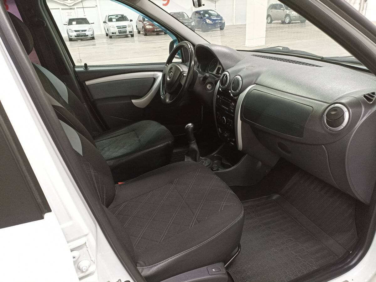 Lada (ВАЗ) Largus б/у, 2017, Механическая. Фото: #10