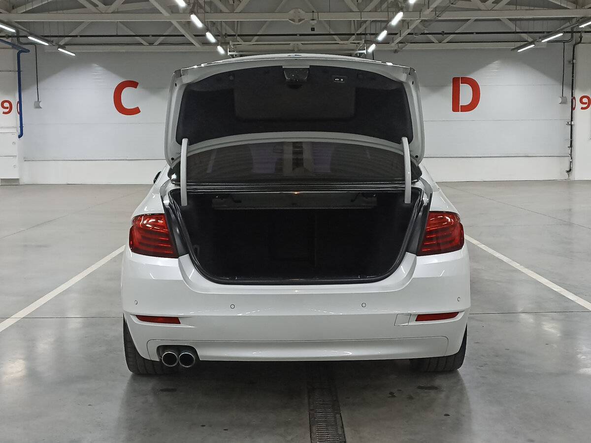 BMW 5 серии б/у, 2015, Автоматическая. Фото: #9