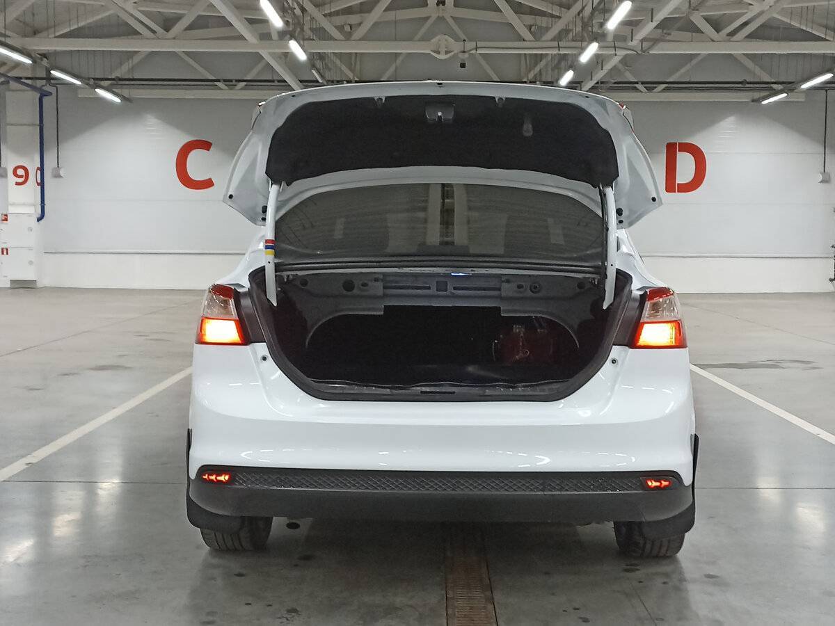 Ford Focus б/у, 2013, Механическая. Фото: #9