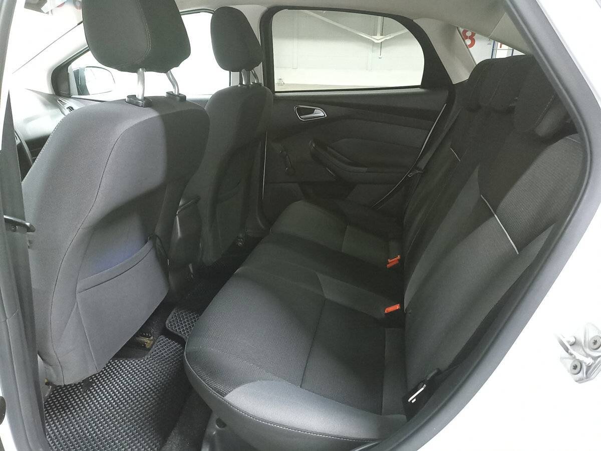 Ford Focus б/у, 2013, Механическая. Фото: #11