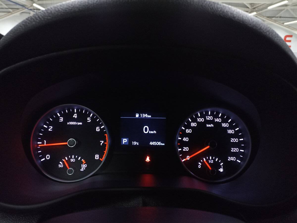 Kia Sportage б/у, 2021, Автоматическая. Фото: #12