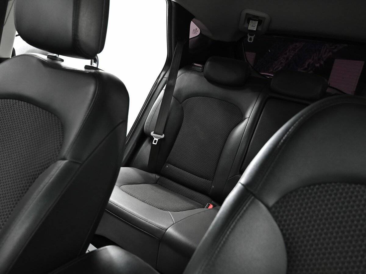 Hyundai ix35 б/у, 2012, Автоматическая. Фото: #12